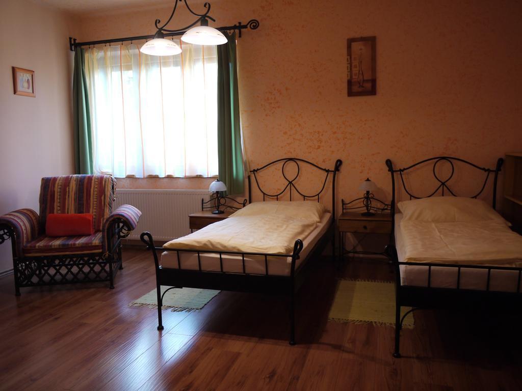 Apartmany Pemi Potstejn Ngoại thất bức ảnh